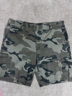Men's Dickies Camo Cargo Shorts - Green Camo